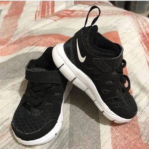 Baby Nike Free Runs
